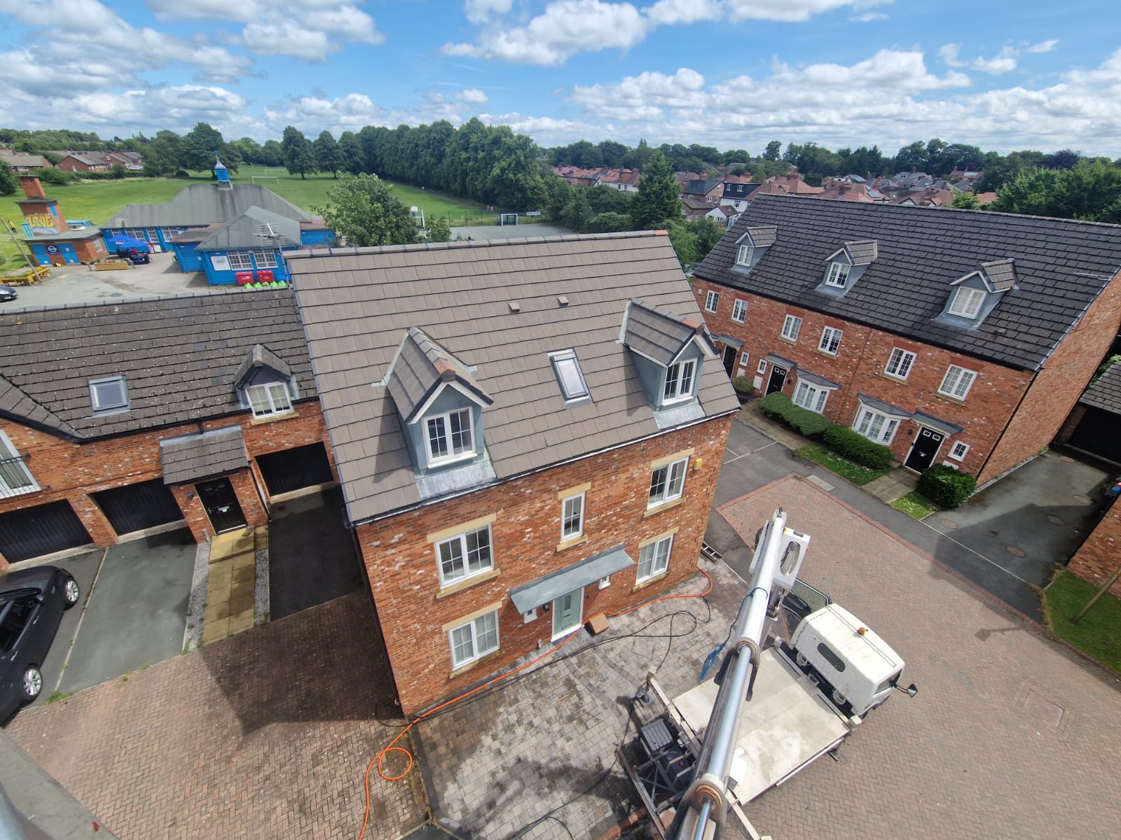 roof cleaning liverpool