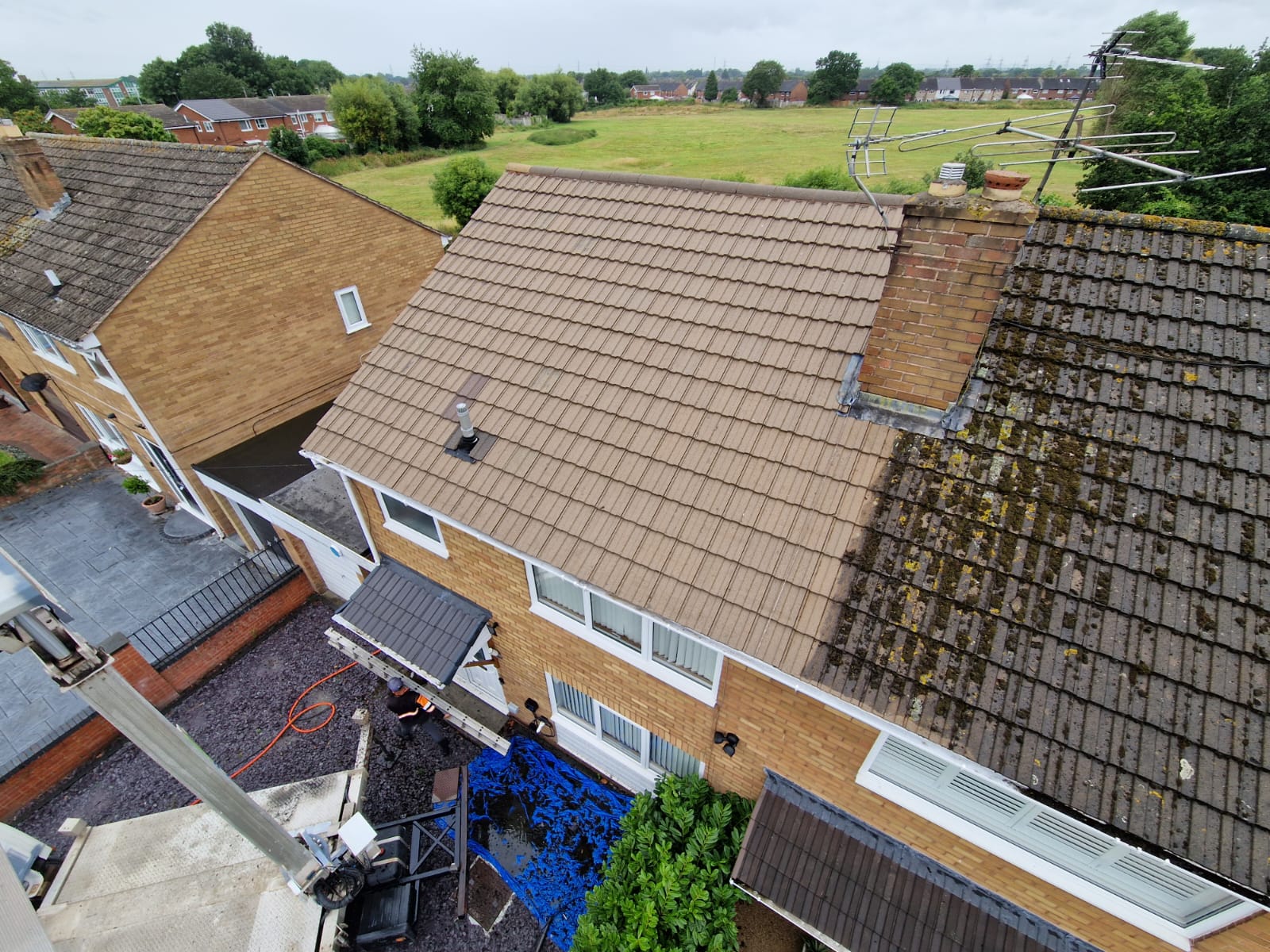 roof cleaning liverpool